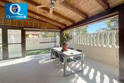 Casa Cluster venda em Santa Pola, Alicante. 