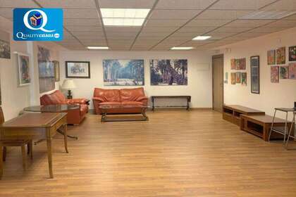 办公室 出售 进入 Derramador (elche) (pda), Alicante. 