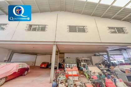 平 进入 San Vicente del Raspeig/Sant Vicent del Raspeig, Alicante. 