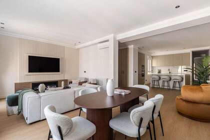 Flat for sale in Madrid. 