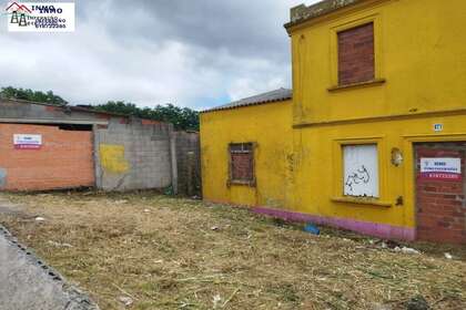 Haus zu verkaufen in Ferrol, La Coruña (A Coruña). 