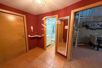 Duplex for sale in Toledo. 