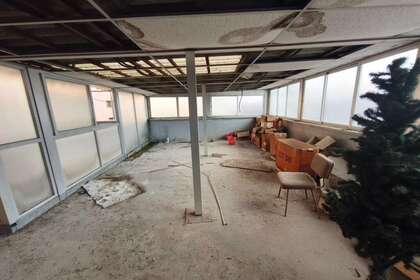 Gebäude zu verkaufen in Madrid. 