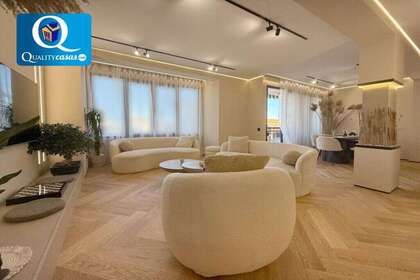 Wohnung zu verkaufen in Alicante/Alacant. 