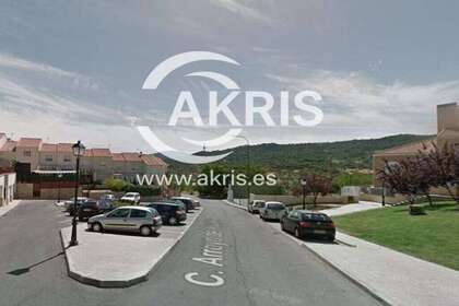 Haus zu verkaufen in San Martín de Valdeiglesias, Madrid. 