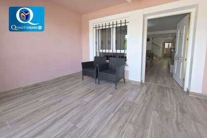 Cluster house for sale in Mutxamel/Muchamiel, Alicante. 