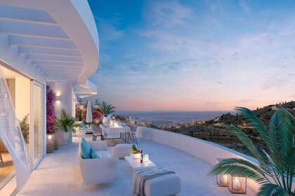 Penthouse for sale in Alcaidesa, Línea de la Concepción (La), Cádiz. 