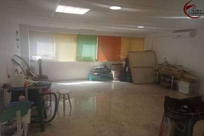 Commercial premise for sale in Oliva, Valencia. 