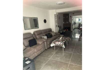 Apartment for sale in Gandia, Valencia. 
