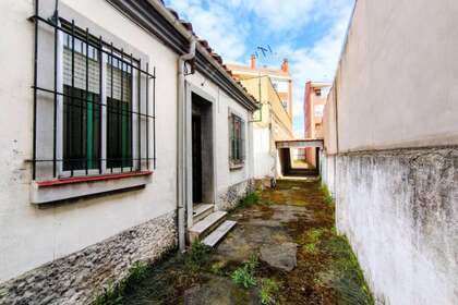 Casa venta en Trobajo del Camino, San Andrés del Rabanedo, León. 