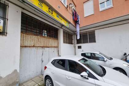 Commercial premise for sale in Santander, Cantabria. 