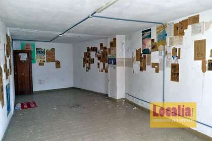 Commercial premise for sale in Santander, Cantabria. 