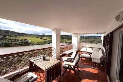 Apartment for sale in San Roque, Cádiz. 