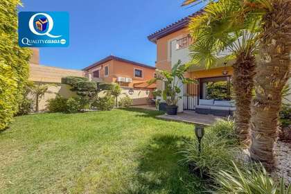 House for sale in Mutxamel/Muchamiel, Alicante. 
