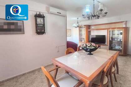 Apartment for sale in Alicante/Alacant. 
