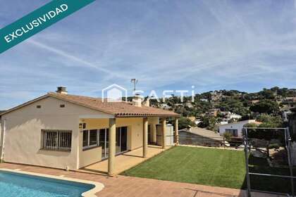 House for sale in Tordera, Barcelona. 