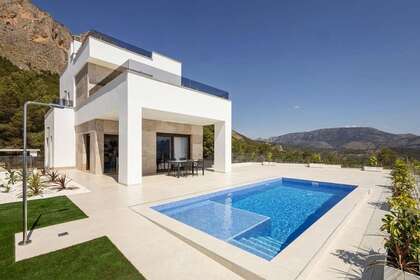 House for sale in Polop, Alicante. 