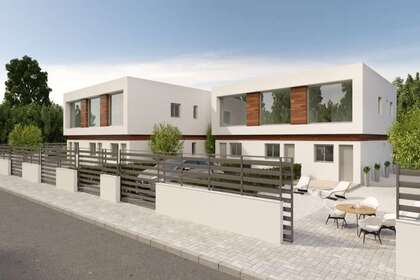 Cluster house for sale in Orihuela, Alicante. 
