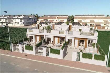 Cluster house for sale in San Javier, Murcia. 