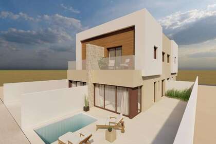 Cluster house for sale in San Javier, Murcia. 