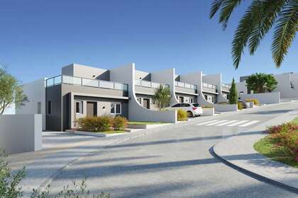 Cluster house for sale in Finestrat, Alicante. 