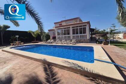House for sale in Mutxamel/Muchamiel, Alicante. 