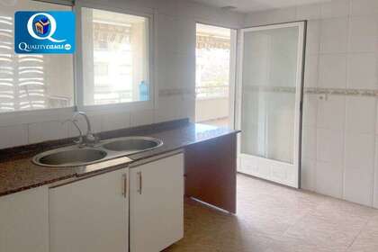 Apartment for sale in Alicante/Alacant. 