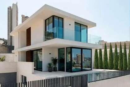 House for sale in Benidorm, Alicante. 