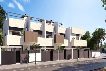 House for sale in Pilar de la Horadada, Alicante. 