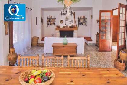 Country house for sale in Jijona/Xixona, Alicante. 