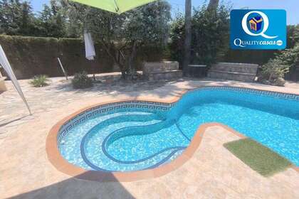 House for sale in Alicante/Alacant. 