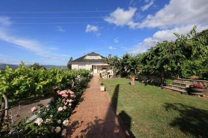 Casa de campo venta en Castropodame, León. 