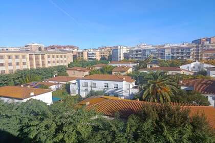 平 出售 进入 Tarragona. 