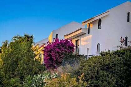 Chalet Adosado en San Roque, Cádiz. 