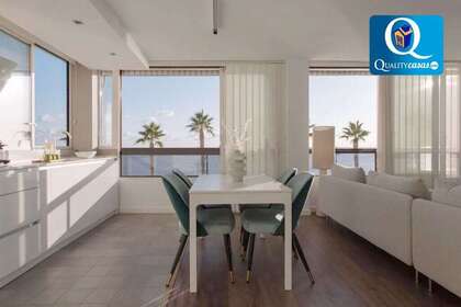 平 出售 进入 Villajoyosa/Vila Joiosa (la), Alicante. 