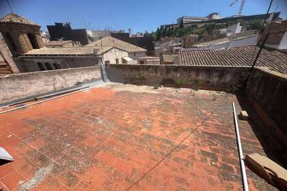 Penthouse for sale in Tortosa, Tarragona. 