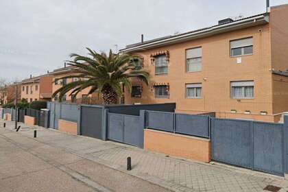 House for sale in Arroyomolinos, Madrid. 