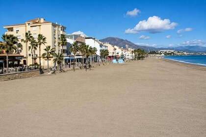 平 进入 San luis de sabinillas, Málaga. 