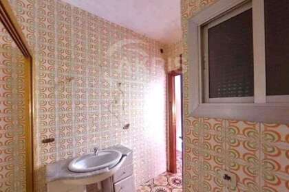 Flat for sale in Badalona, Barcelona. 