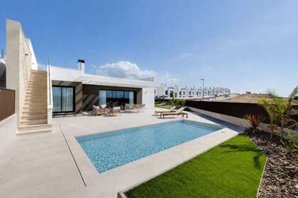 Cluster house for sale in Mutxamel/Muchamiel, Alicante. 