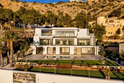 House for sale in Altea, Alicante. 