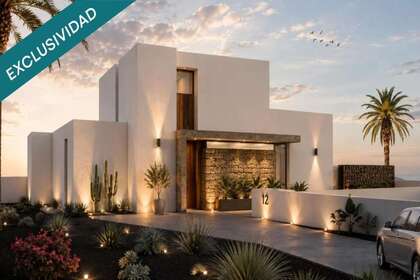 住宅用地 出售 进入 Lanzarote. 