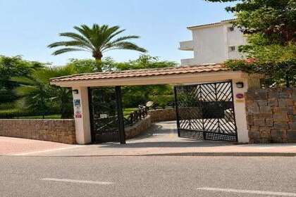 进入 San luis de sabinillas, Málaga. 