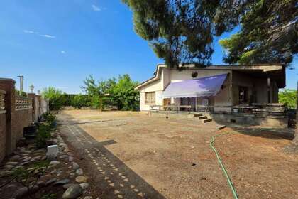 House for sale in Alpicat, Lérida (Lleida). 