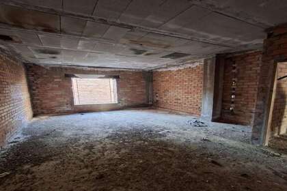 House for sale in Guillena, La Vía de la Plata, Sevilla. 