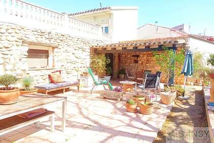 House for sale in Alicante/Alacant. 