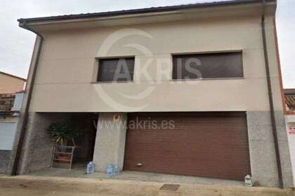 House for sale in Olost, Barcelona. 