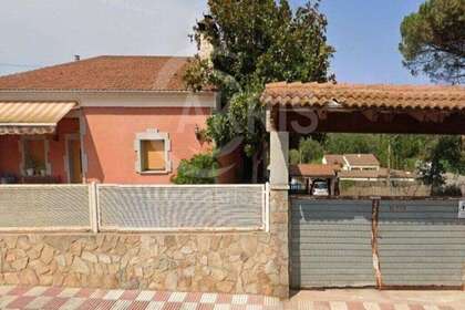 House for sale in Caldes de Malavella, Girona. 