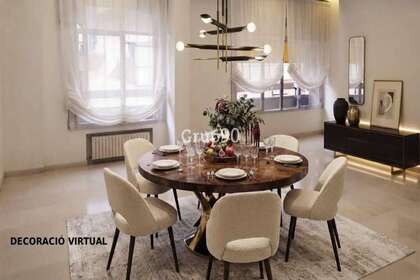 Flat for sale in Lleida, Lérida (Lleida). 