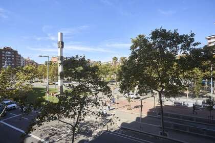 平 出售 进入 Barcelona. 